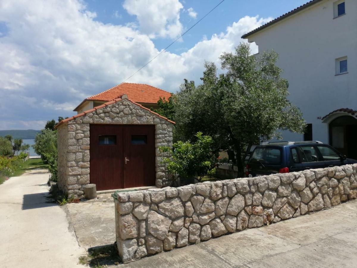 Apartmani Maestral Dobropoljana Exterior foto